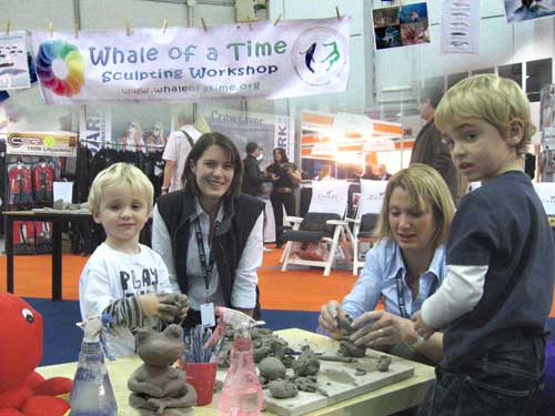 Sarah Brook and children sail, power and motor show 08